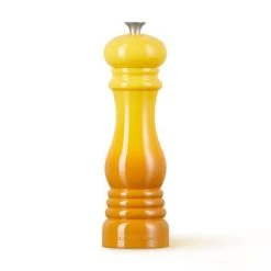 Le Creuset Nectar Pepper Mill -tableware 44001216720000 Le Creuset Classic Pepper Mill Nectar 2