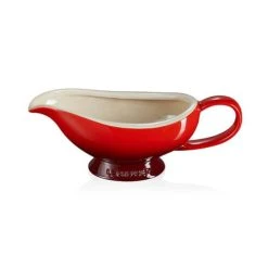 Le Creuset Cerise Stoneware Gravy Boat 460ml -tableware 71226460600000 Le Creuset 460ml Cerise Gravy Boat 1