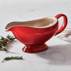 Le Creuset Cerise Stoneware Gravy Boat 460ml -tableware 71226460600000 Le Creuset 460ml Cerise Gravy Boat 4