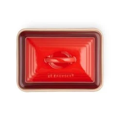 Le Creuset Cerise Stoneware Butter Dish -tableware 80837170600003 Le Creuset Cerise Stoneware Butter Dish 2