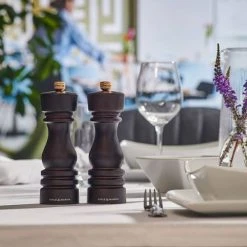 Cole & Mason London 18cm Chocolate Wood Salt Mill -tableware H233078 Cole Mason London 18cm Chocolate Wood Salt Mill 2