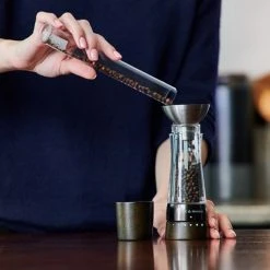 Cole & Mason Derwent Black Wood 190mm Pepper Mill -tableware H332291 Cole And Mason Derwent Black Wood Pepper Mill 4