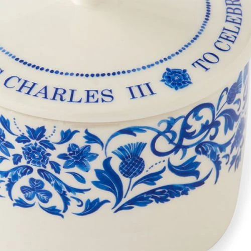 Spode King Charles III Coronation Covered Sugar Bowl 5 Spode King Charles III Coronation Covered Sugar Bowl - Image 3