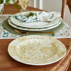 Morris & Co Mixed Set Of 4 23cm Plates 12 Morris & Co Mixed Set Of 4 23cm Plates -tableware MCO0120 Morris and Co Plates Mixed 4